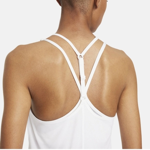 Nike Woman's Dri-Fit Tank Top Size M - Picture 3 of 6